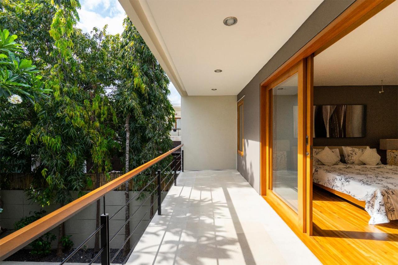 Villa Athena Семиняк Екстериор снимка